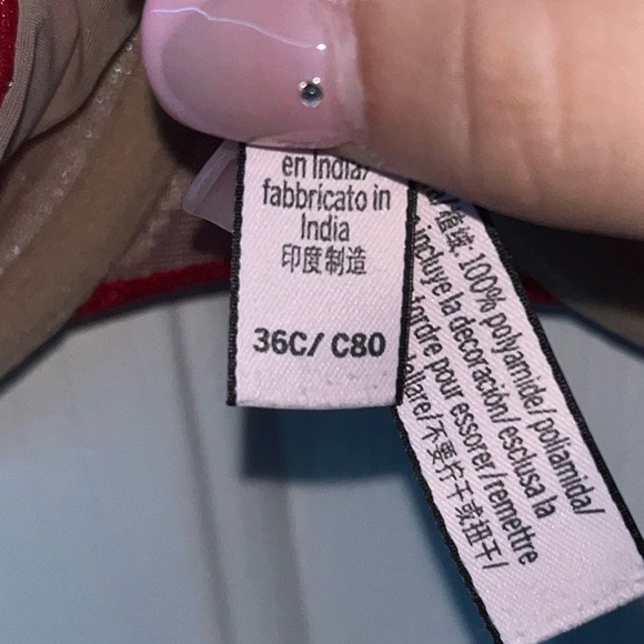 Red Sparkly Victoria's Secret Bra (36C) - Picture 5 of 5